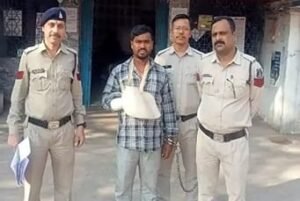 _aaropi मास तस्कर