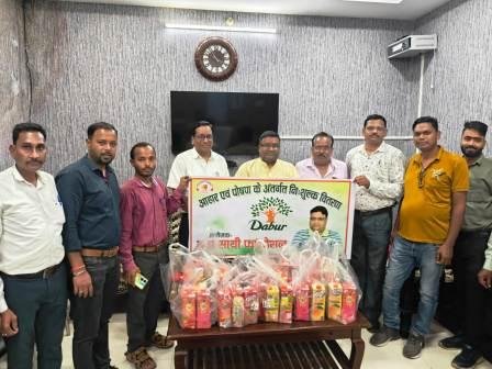 राष्ट्रीय क्षय उन्मूलन कार्यक्रम : युवा साथी फाउन्डेशन संस्था के द्वारा 50 टीबी मरीजों को लिया गया गोद
