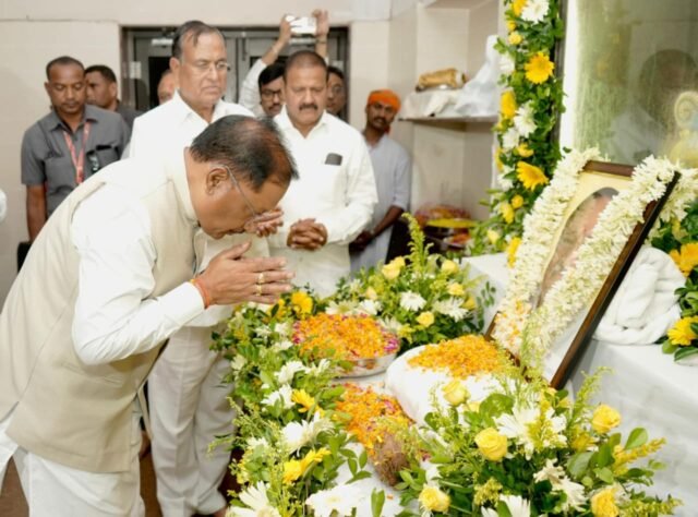 WhatsApp Image 2025-10-27 at 6.07.27 PM